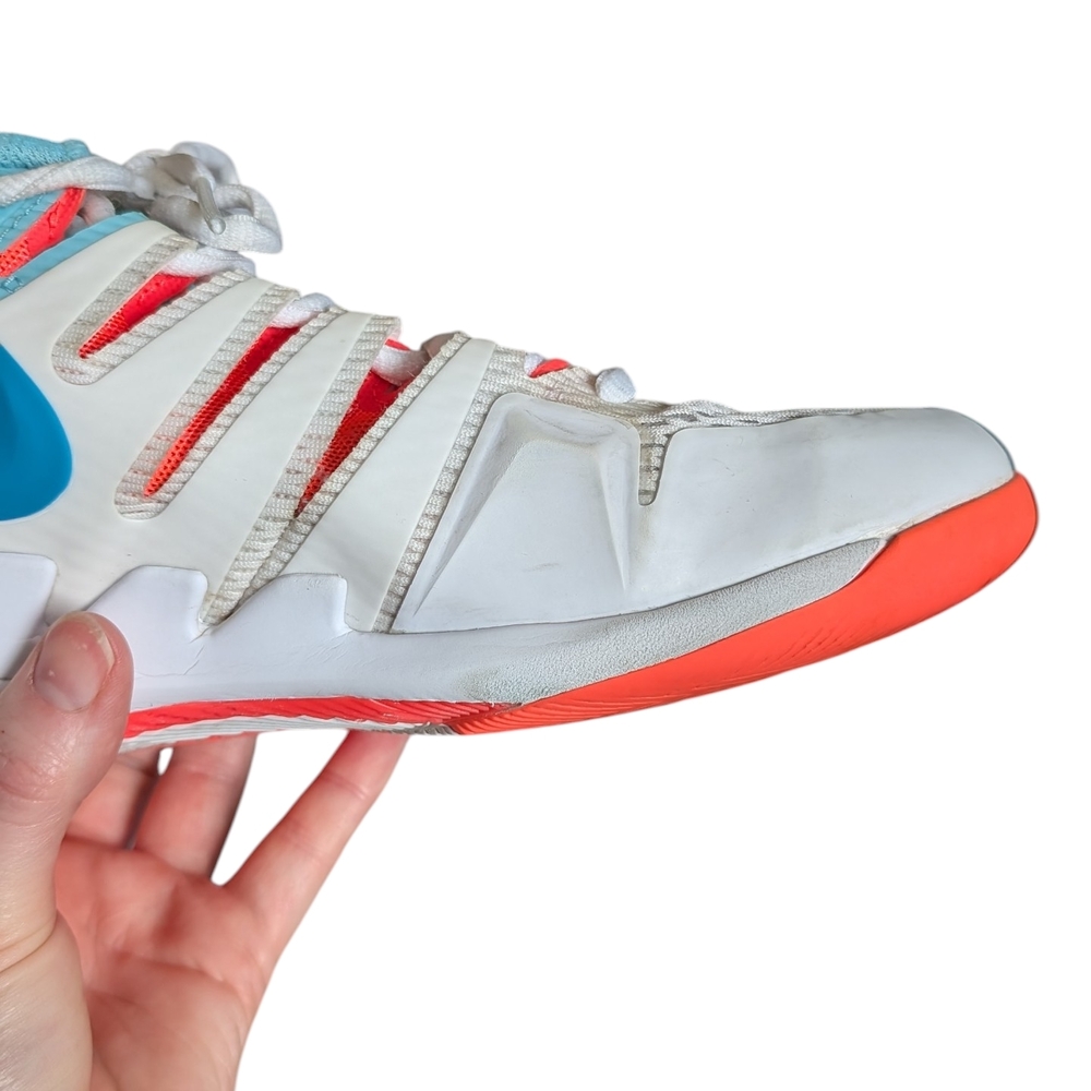Nike Women's White and Teal Athletic Shoes - Picture 6 of 9